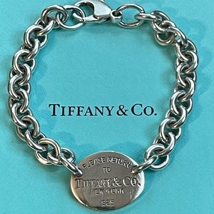 Tiffany & Co RTT Oval Tag Bracelet